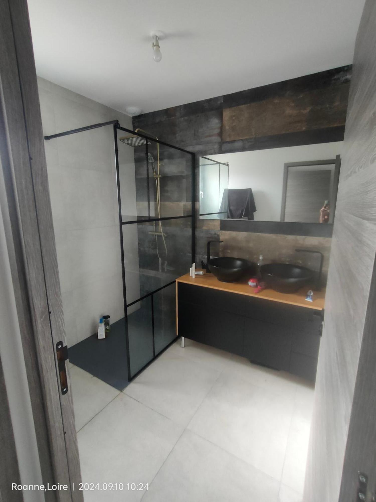 Chambre Dans Maison Plain-Pied Moderne Roanne Kültér fotó